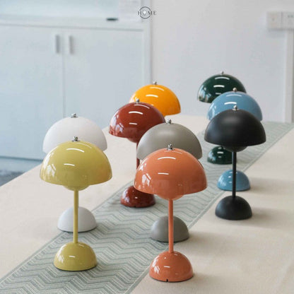 Le Refuge – Trådløs Dæmpbar Bordlampe med Urtepottedesign