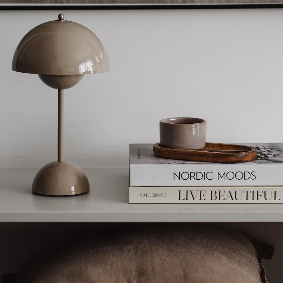 NordLys | Trådløs Touch Bordlampe med Kuppelform  Dæmpbar LED