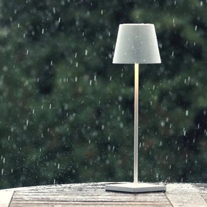 Frilys™ – bordslampen du tager med dig