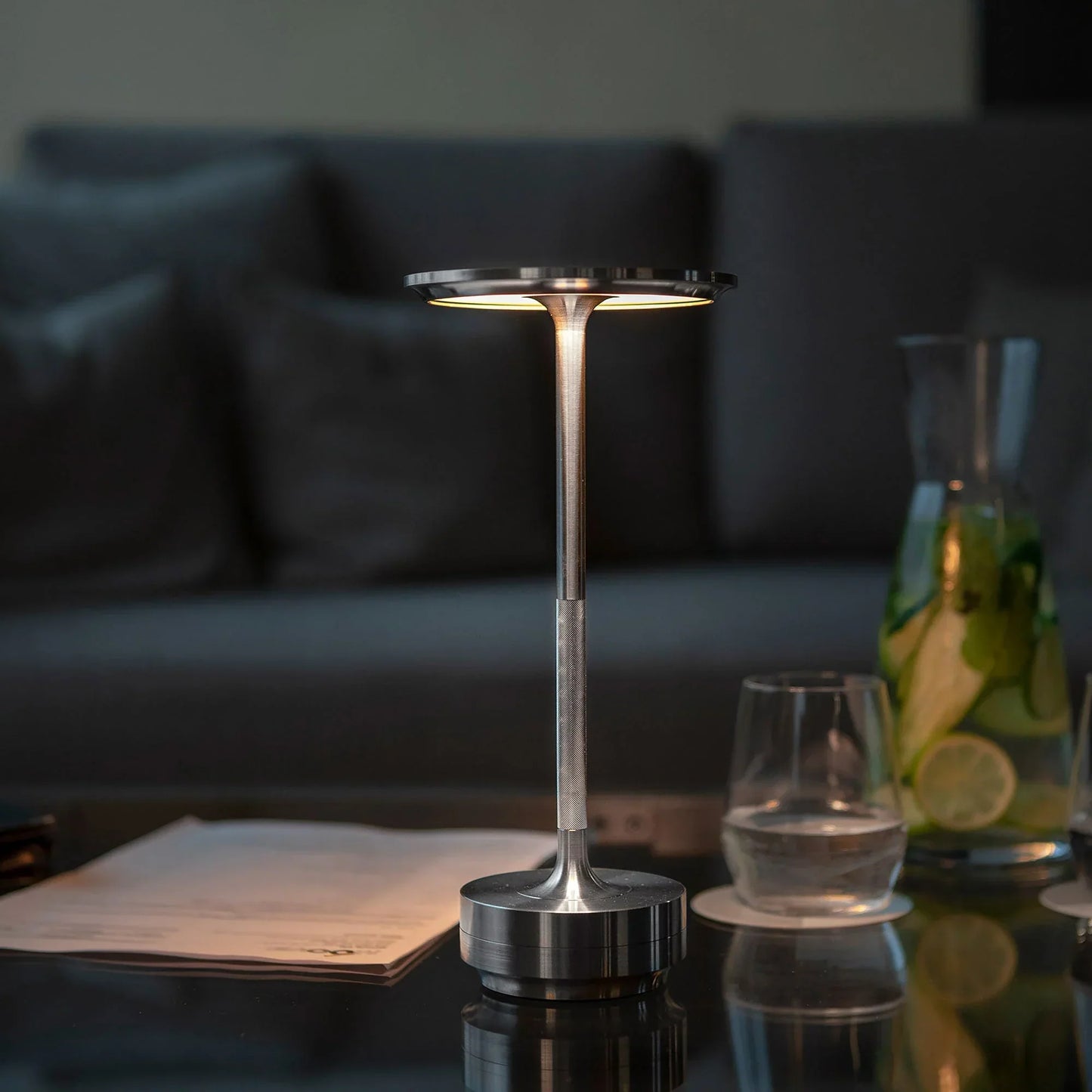 Moderne Messing Cone LED Genopladelig Bordlampe 1-Lys